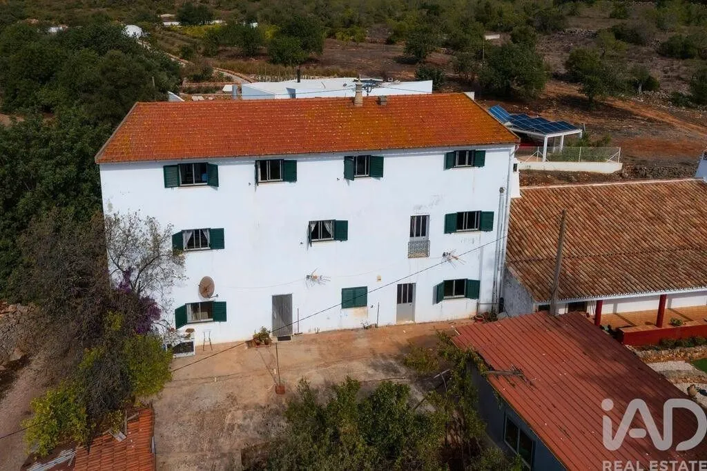 Õhuvaade - Luxury House with Tourism Potential in Alte