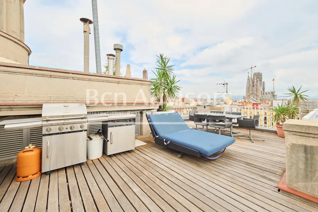Terrass - Penthouse with Rooftop Pool in Dreta de l'Eixample, Barcelona