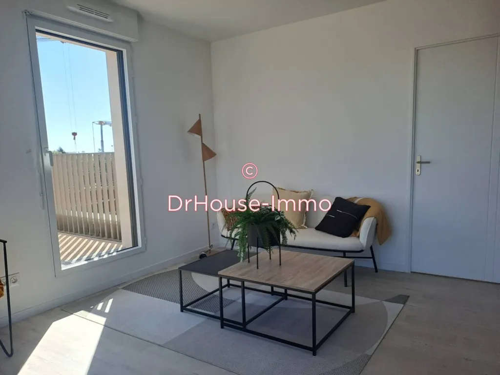 Séjour - Appartement 4 Pièces avec Balcon à Tours Nord