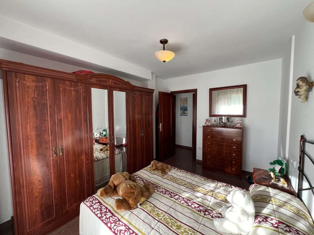 Magamistoad - South-Facing Flat with Garage in Andújar