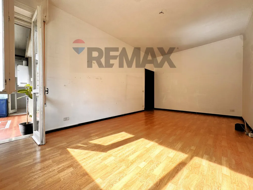 Stanze - Spacious Apartment with Parking in Ostia Ponente