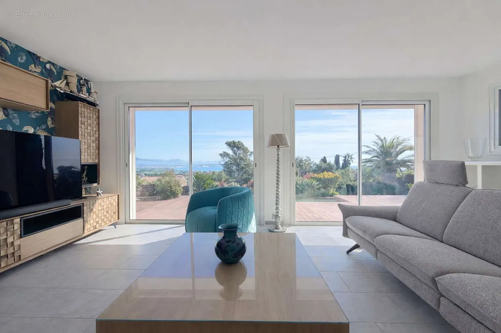 living_room