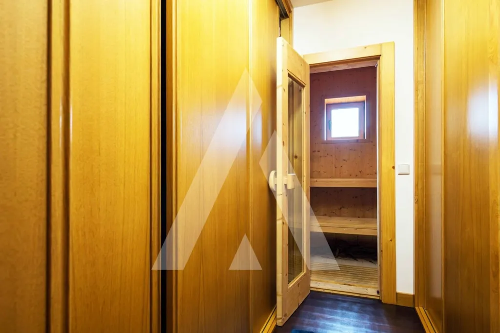 Esik - Luxury House with River Views in Esposende