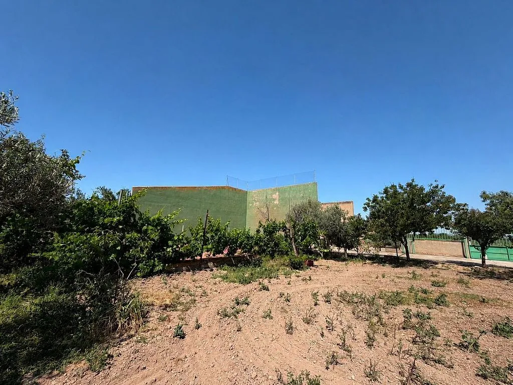 Aed - Rustic House with Pool near Belchite
