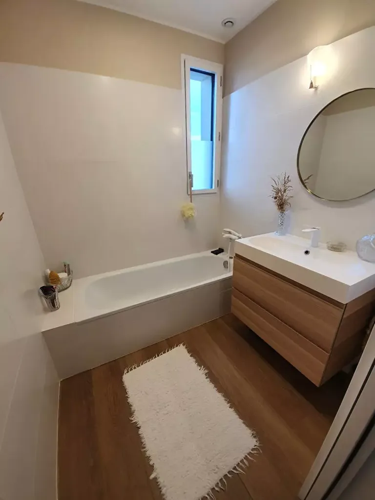 Salles de bain - Appartement de standing en rez-de-jardin avec terrasse