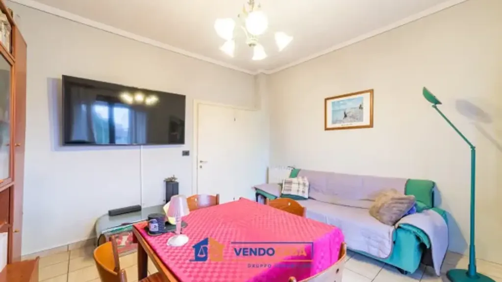 Séjour - Quadruplex Apartment with Balcony in Carmagnola