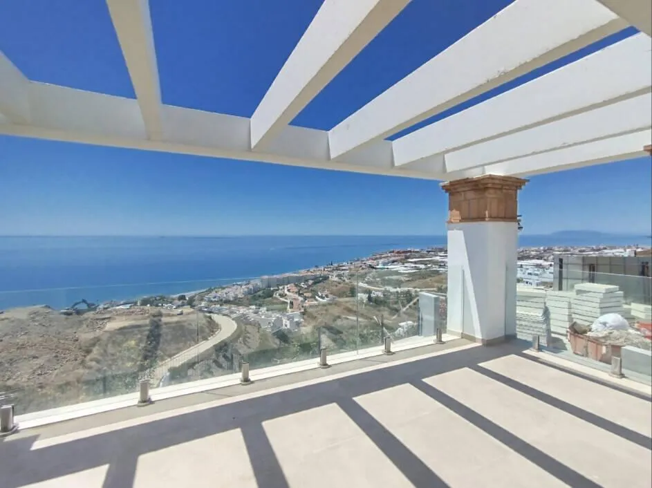 Terrazza - Terraced House with Infinity Views in Torrox