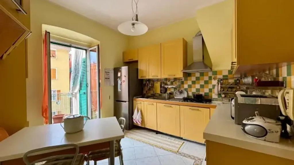Kitchen - Apartment with Balcony in Sestri Ponente