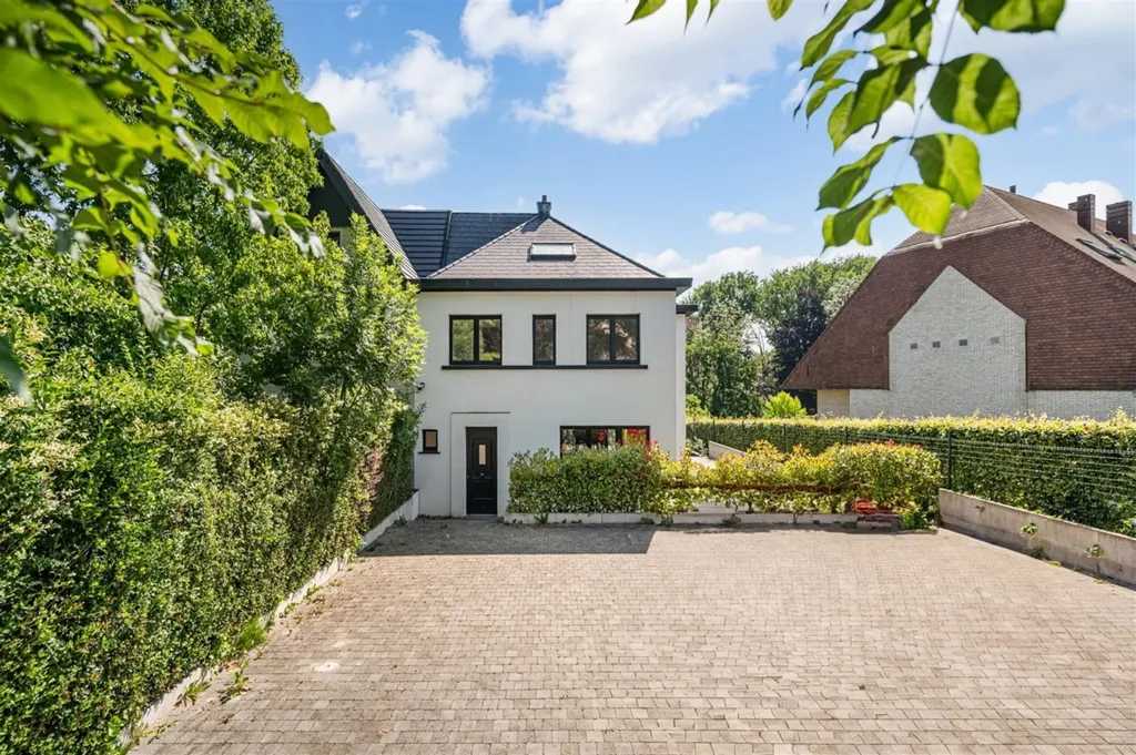 Esterno - Half-Open House with Garden in Quiet Area