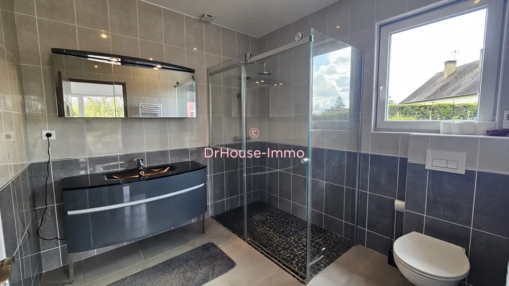 Vannitoad - Contemporary Villa with Garden in Bonnétable