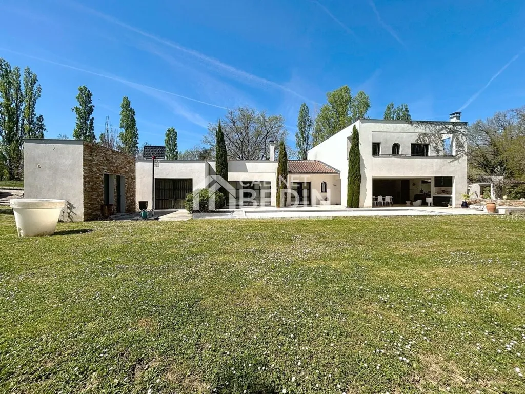 Extérieur - Demeure avec Piscine et Jardin à Castelmauru