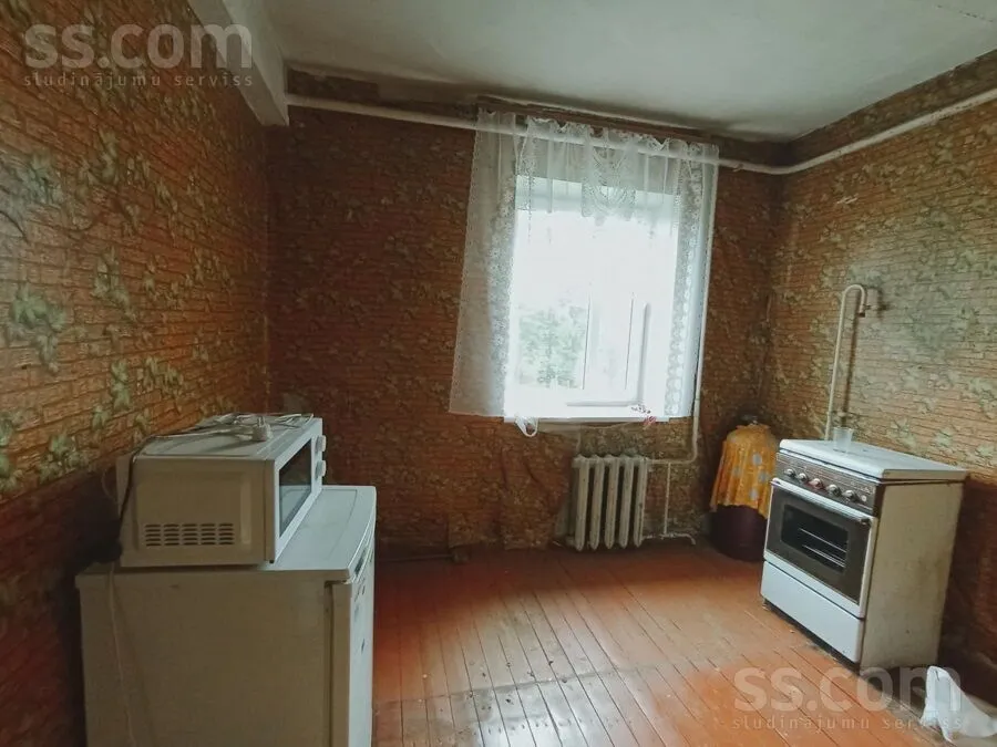 Cuisine - Unrenovated Flat with Green Zone in Liepāja