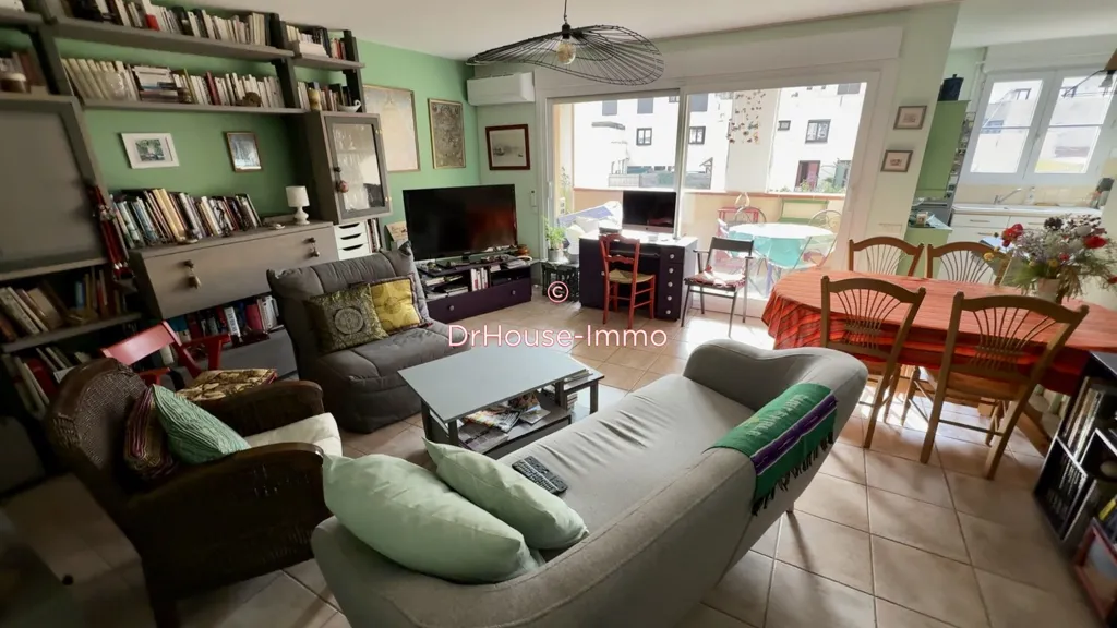 Elutuba - Bright Flat with Terrace in Cahors Centre