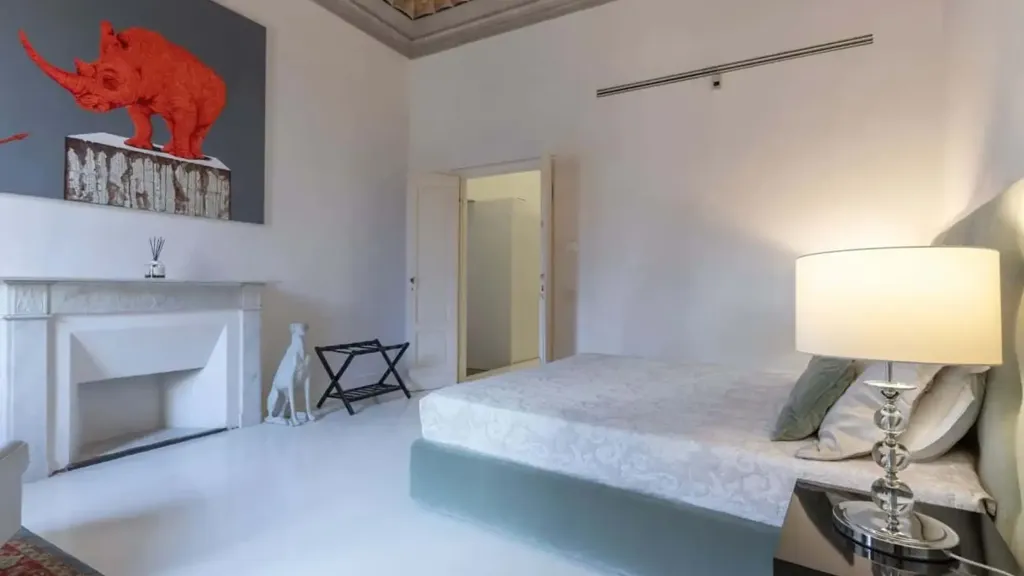 Bedrooms - Renaissance-Style Apartment with Terrace in Florence