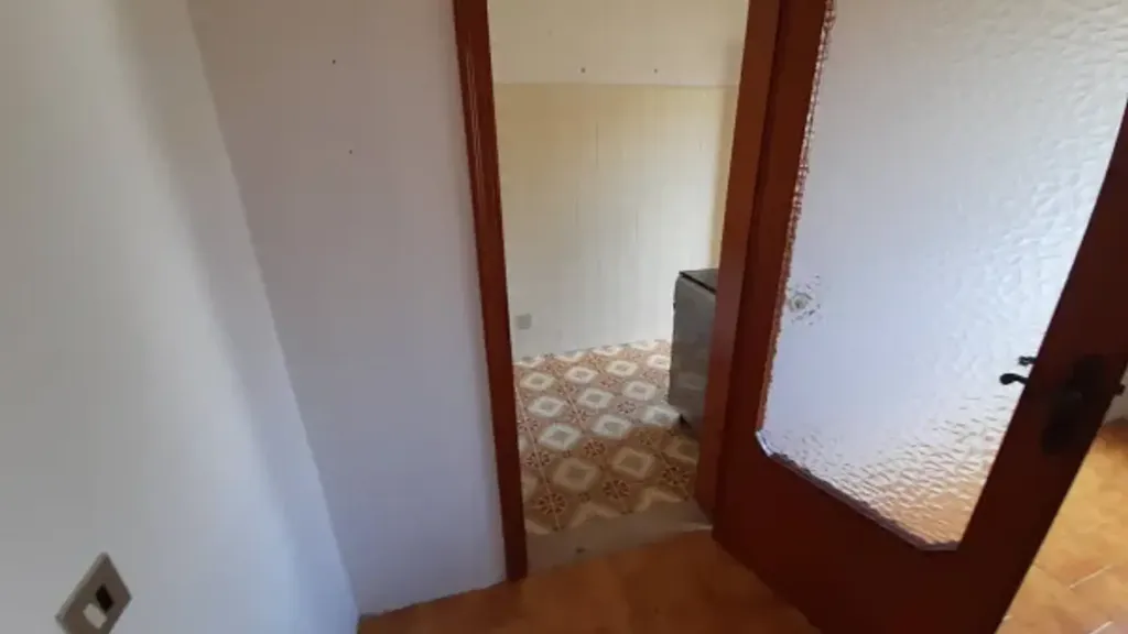 hallway_entrance