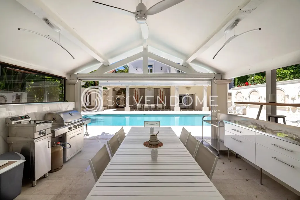 Terrasse - Mansion Belle Époque avec Piscine à Cannes