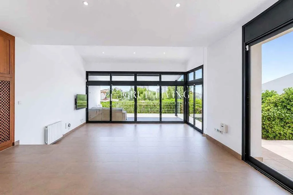 Elutuba - Charm Villa with Pool in Vallpineda