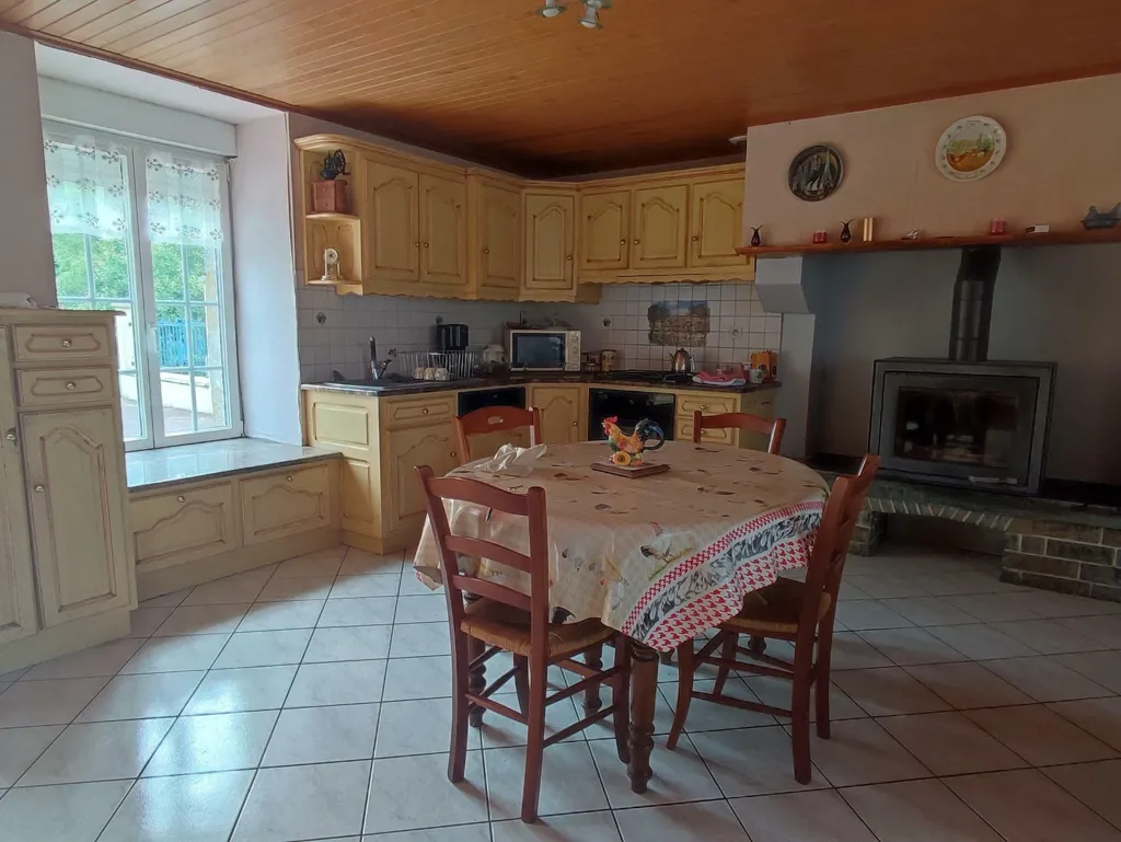 Sala da pranzo - Stone Cottage with Garden in Normandy