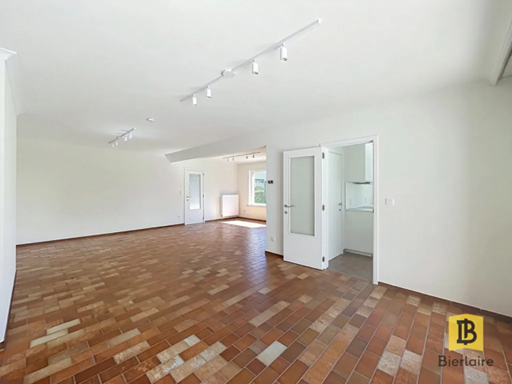 Soggiorno - Detached House with Solar Panels in Hyon