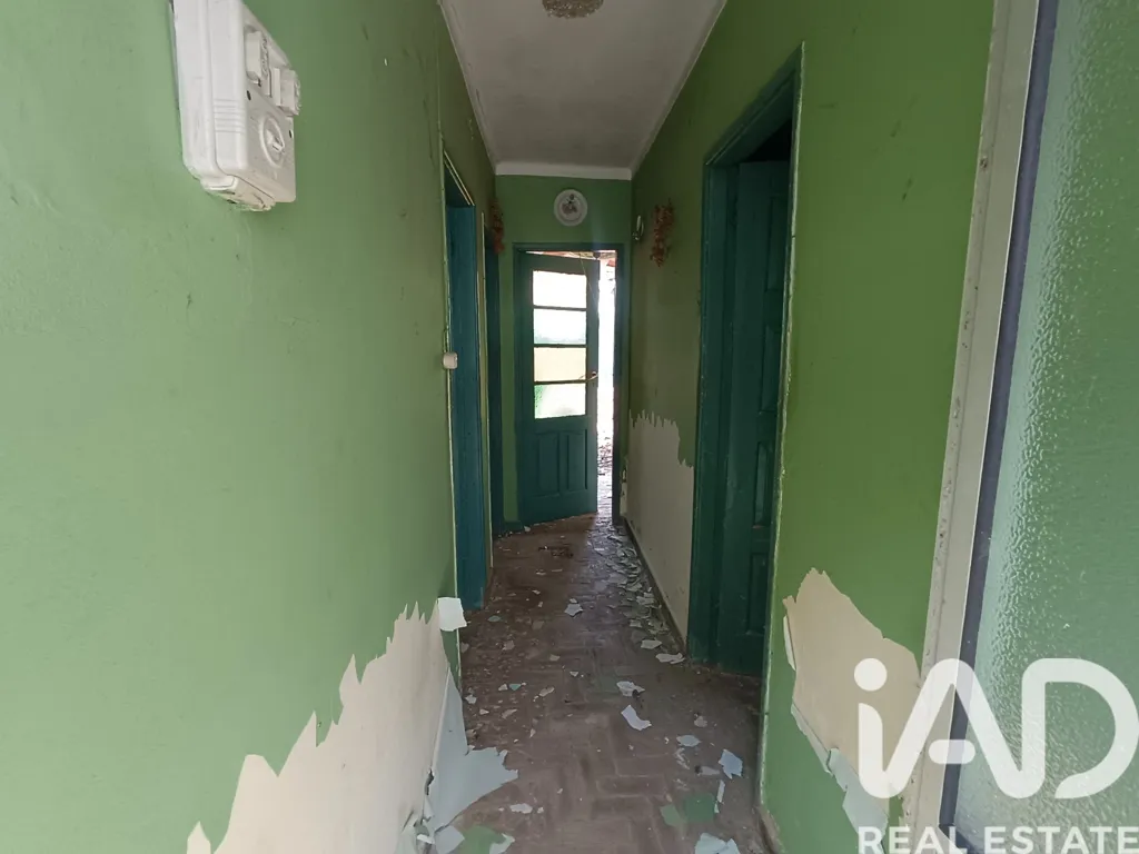 Esik - T2 Semi-detached House in Coimbra