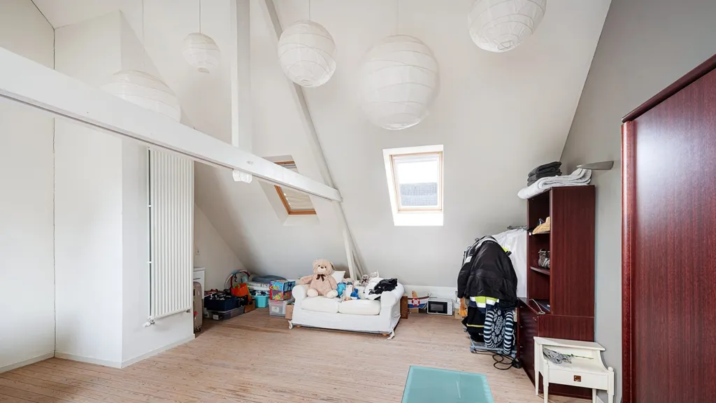 Toad - Spacious House with Sunny Garden in Heist Centre