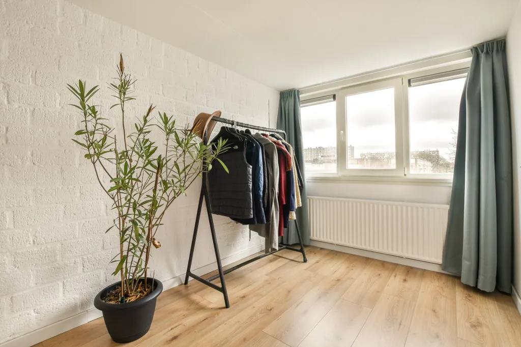 Bedrooms - Five-Bedroom Apartment with Garden in Utrecht