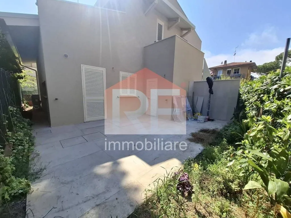 Giardino - Luxury Villa with Private Garden in Cervia