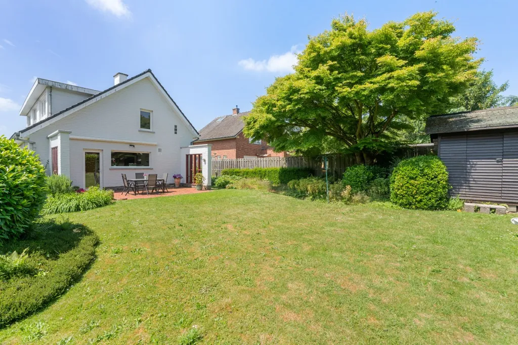 Jardin - Maison Individuelle avec Sous-Sol Complet à Meise