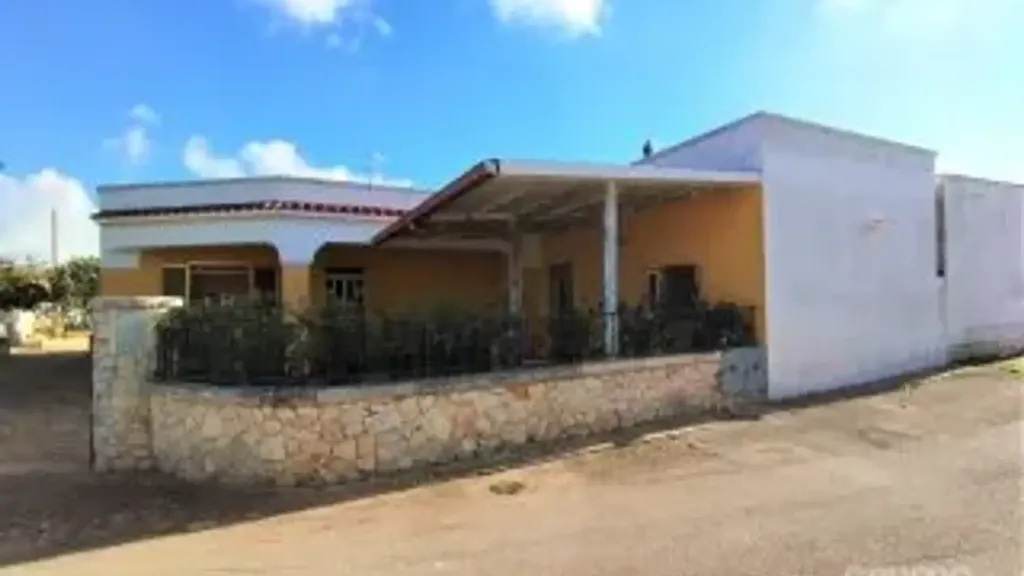 Välivaade - Traditional Trullo with Land in Ostuni