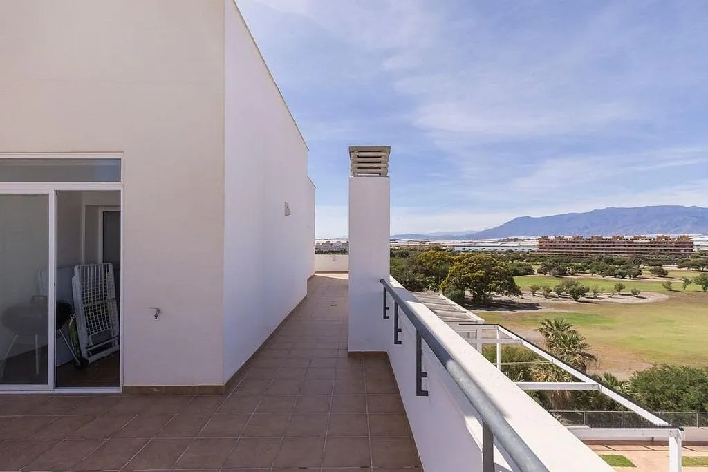 Rõdu - Penthouse with Pool in Playa Serena
