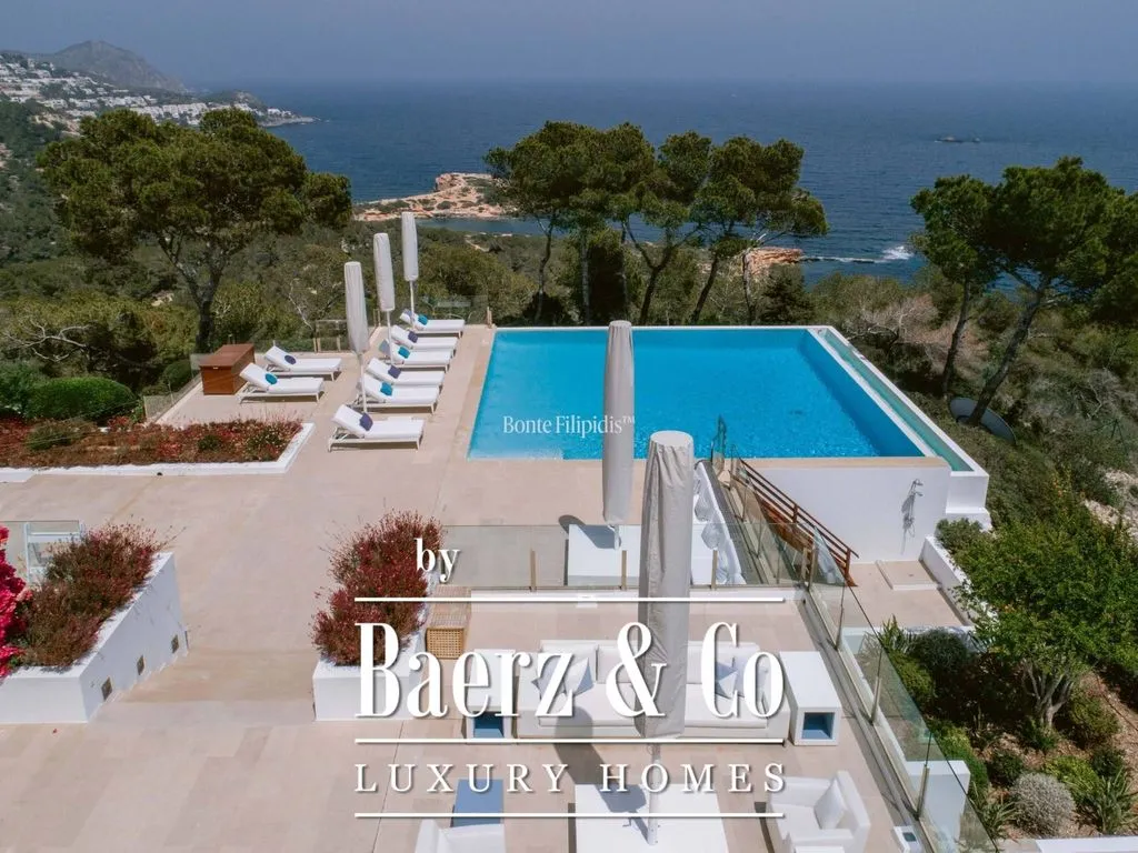 Piscine - Luxury Villa with Sea Views in Ibiza