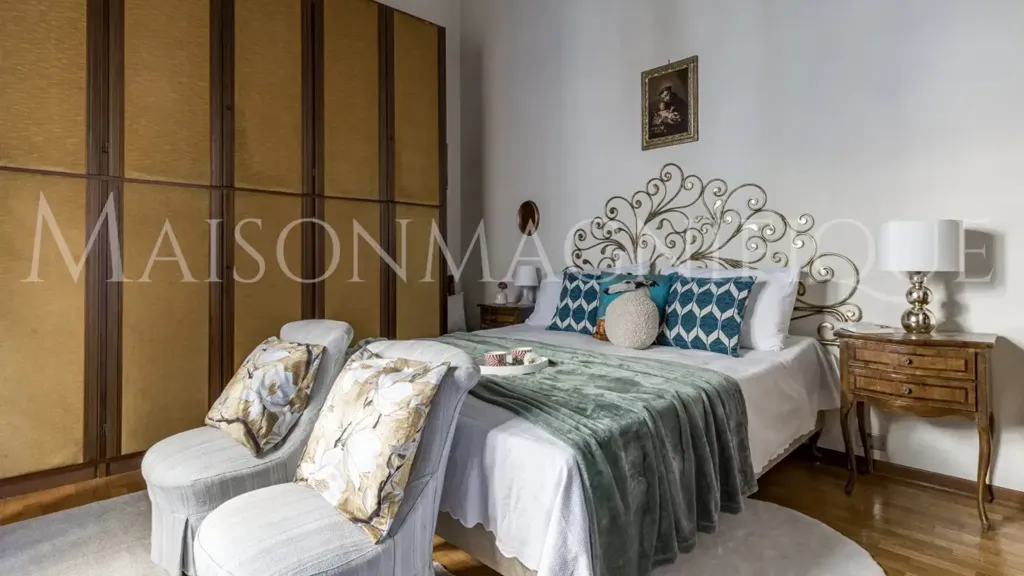 Bedrooms - Historic Apartment with Views in Bologna Centre