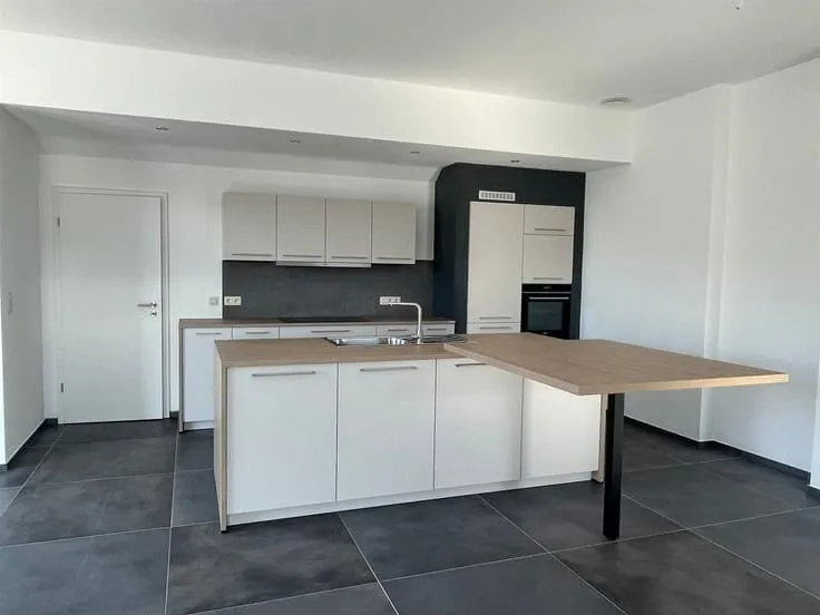 Cuisine - Appartement à Bastogne, Rue des Trinitaires