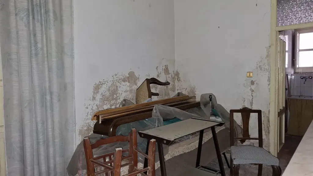 Toad - Quadrilocale to Renovate in Palermo