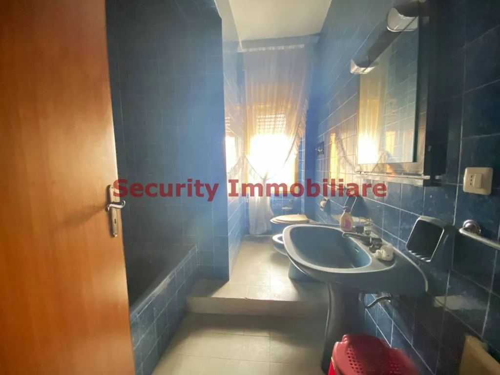Salles de bain - Spacious Apartment with Parking in Sciacca