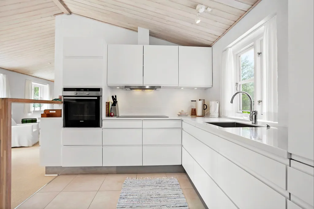 Cuisine - Summer House with Sea View in Skagen
