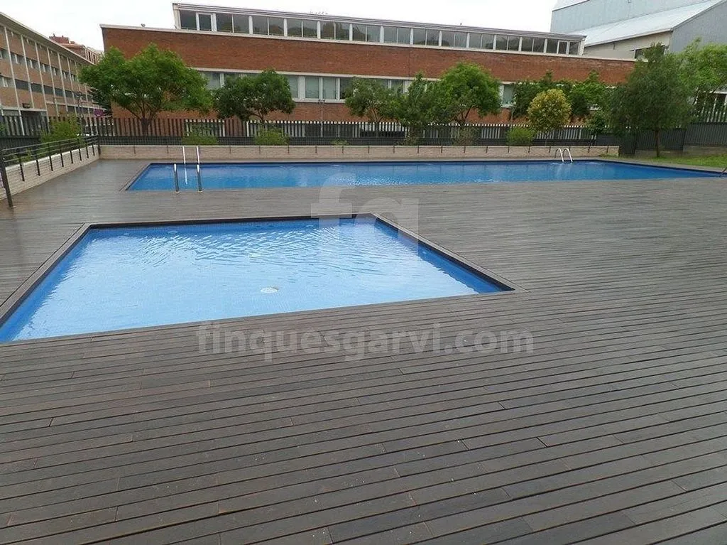 Bassein - Apartment with Pool and Terrace in Barcelona