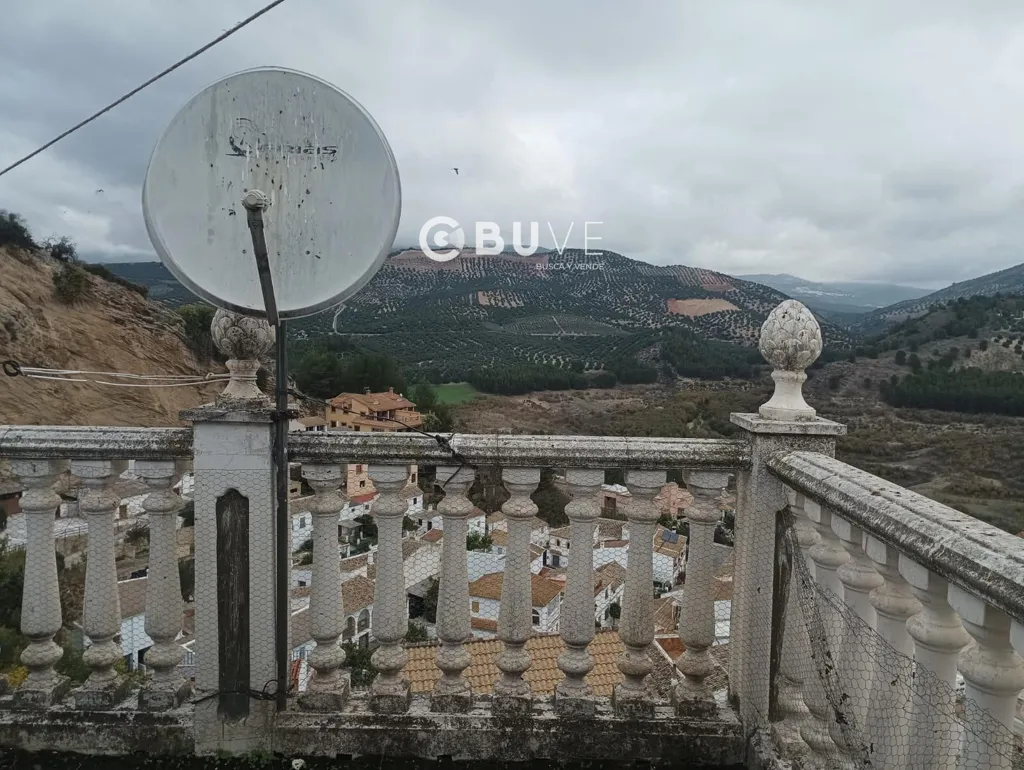Balcon - Three-Storey House with Castle Views in Iznájar