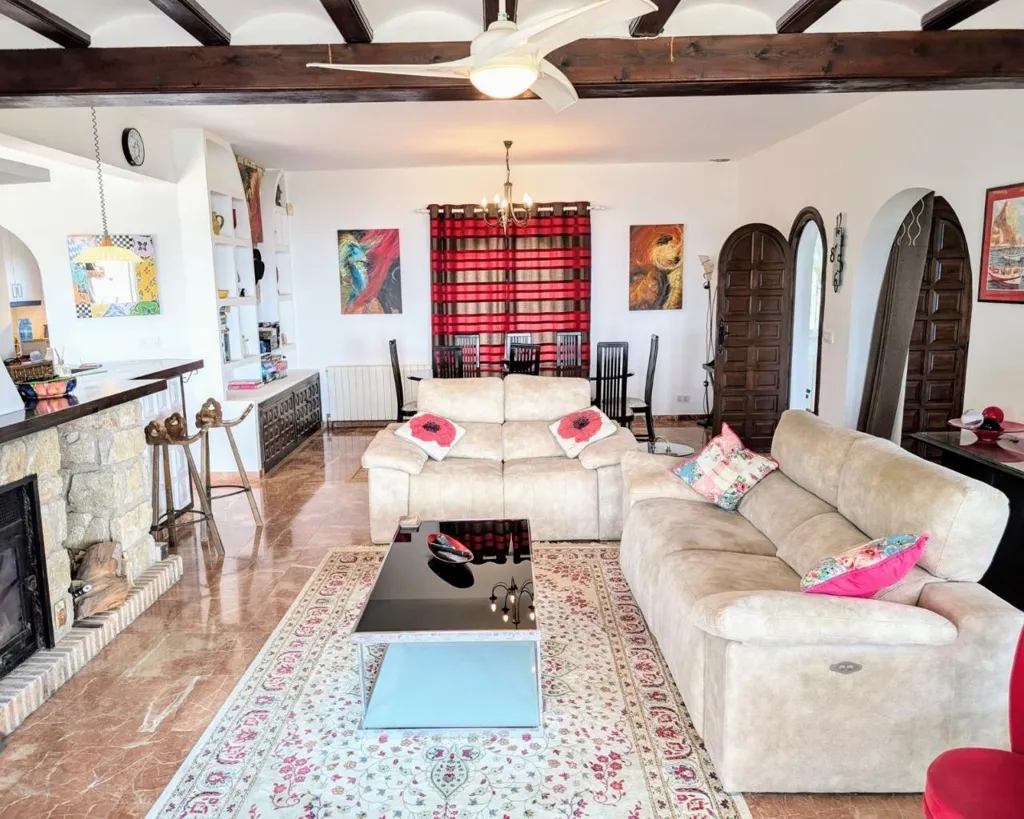 Living Room - Traditional Villa with Sea View in Benimeit, Moraira