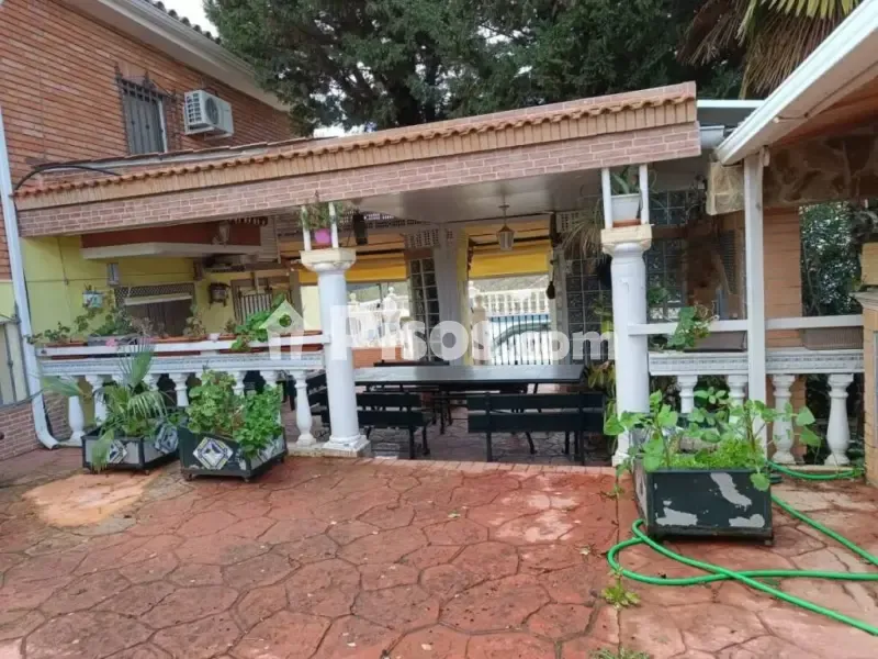 Terrass - Chalet with Pool in Almendralejo