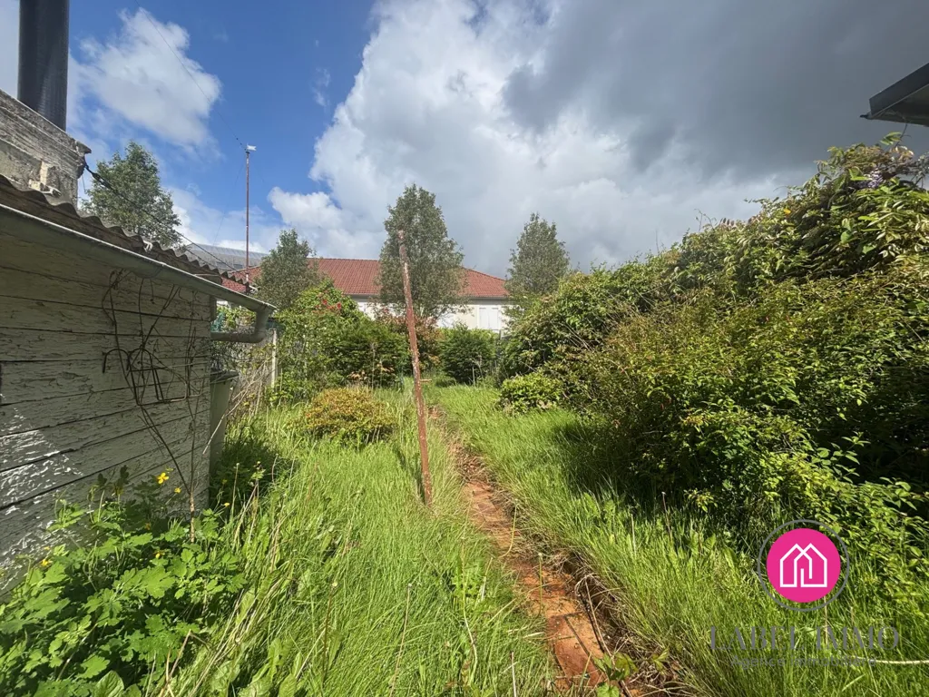 Aed - Terraced House with Garden in Anzin