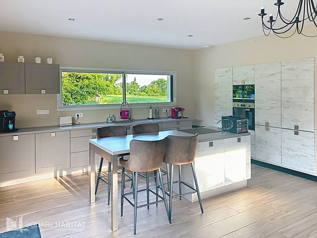 Cuisine - Maison Contemporaine avec Jardin à Plélo