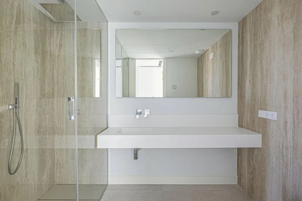 Bagni - Modern Villa with Ocean Views in Costa del Sol