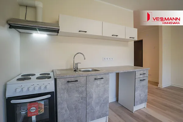 Köök - Fully Renovated Flat with Balcony in Kilingi-Nõmme