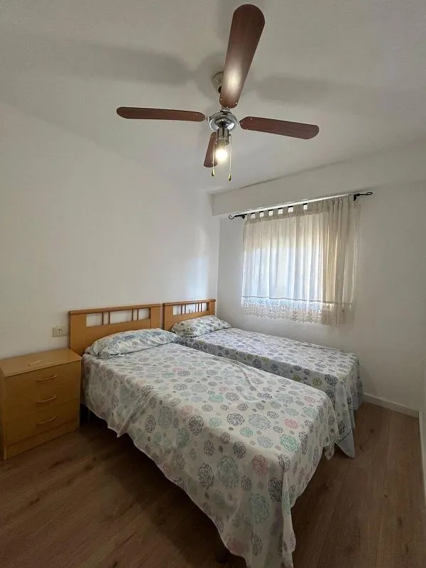 Chambres - Apartment with Pool in La Pobla de Farnals