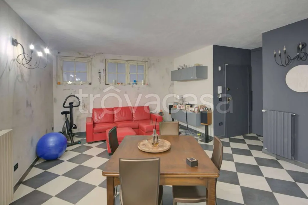 Salle à manger - Ground Floor Apartment with Garden in Moncalieri