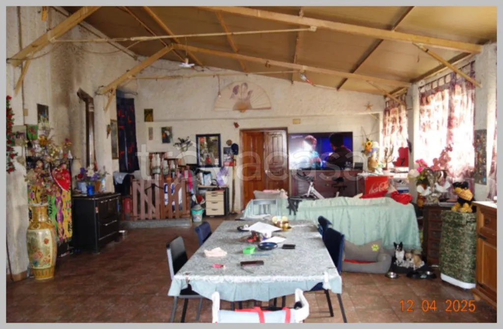 Salle à manger - Auctioned Villa with Garden in Aprilia