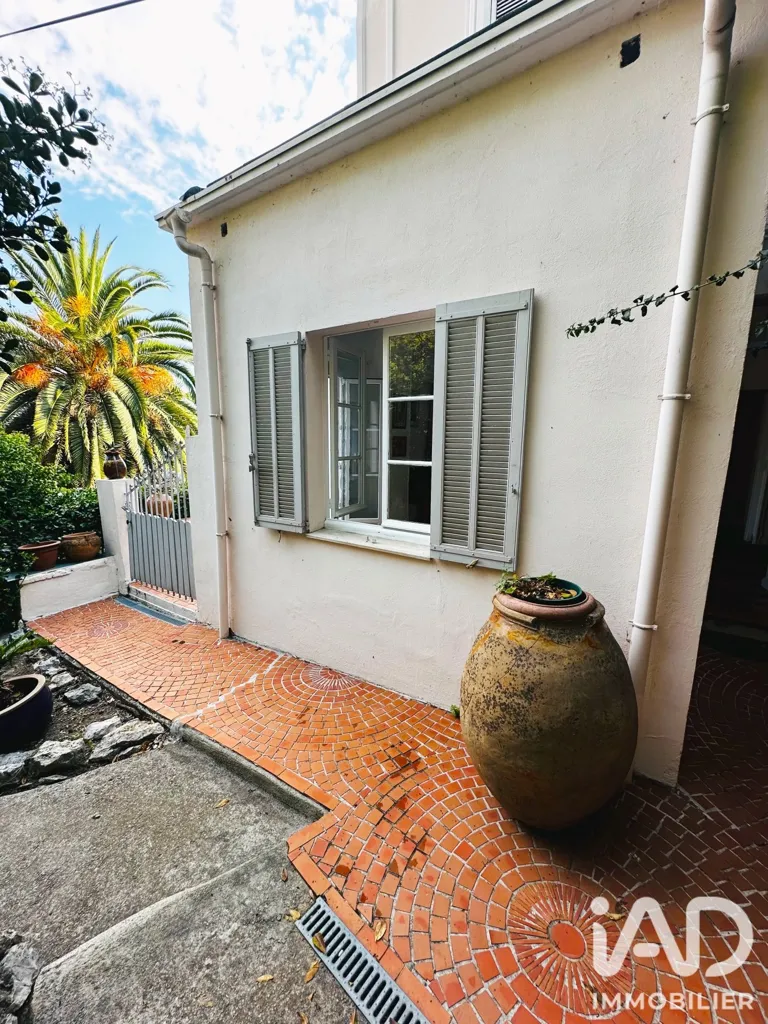 Terrazza - Atypical Apartment with Sea View in Grasse