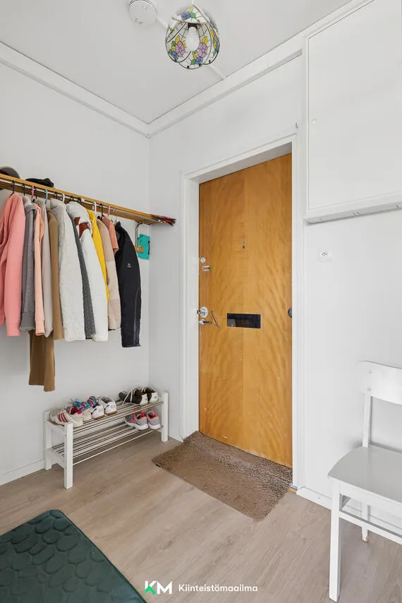 Magamistoad - Modernised Flat with Views in Alppila