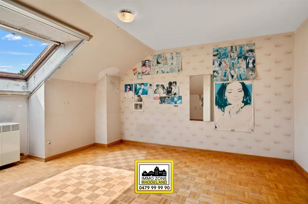 Pièces - Bungalow à rénover avec jardin à Zottegem